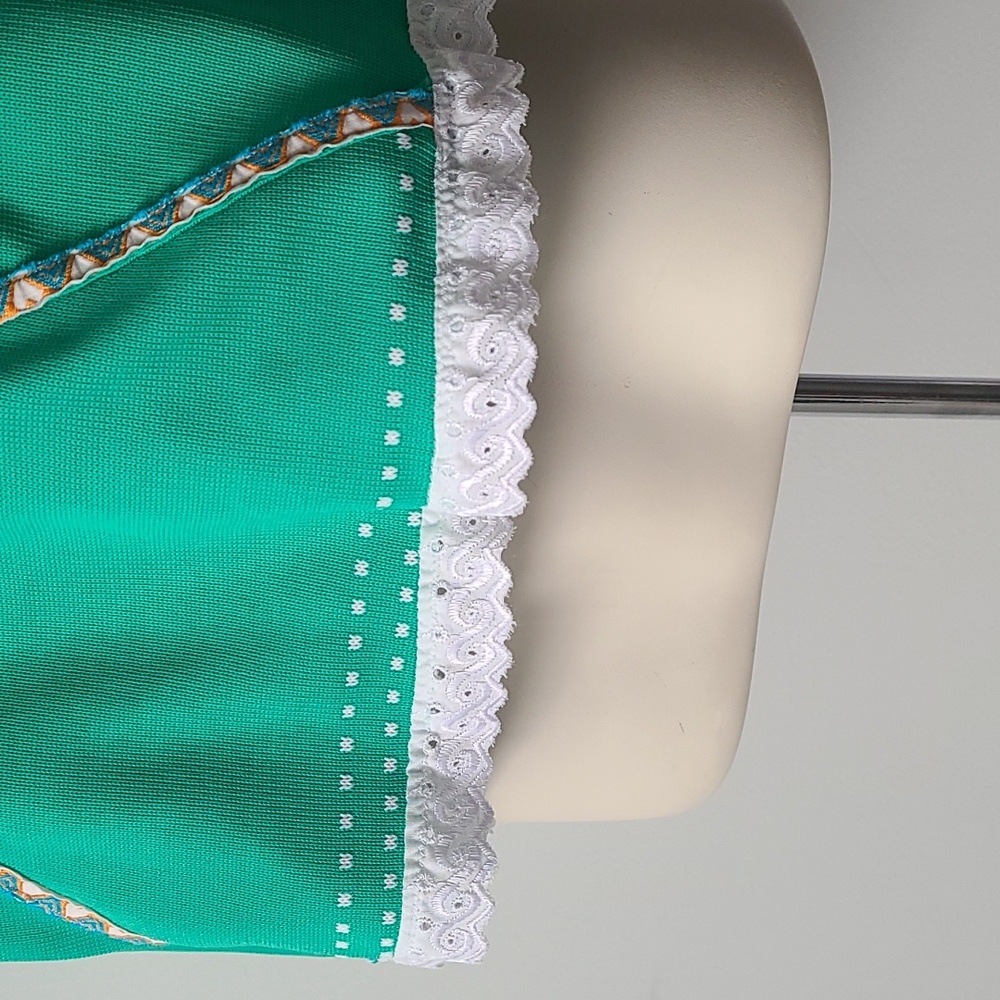 Refashioned Vintage Retro Top - Picture 4 of 7